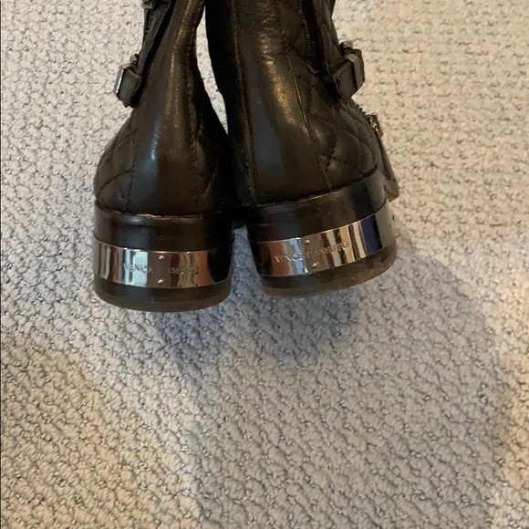 Amazing booties - Picture 3 of 4